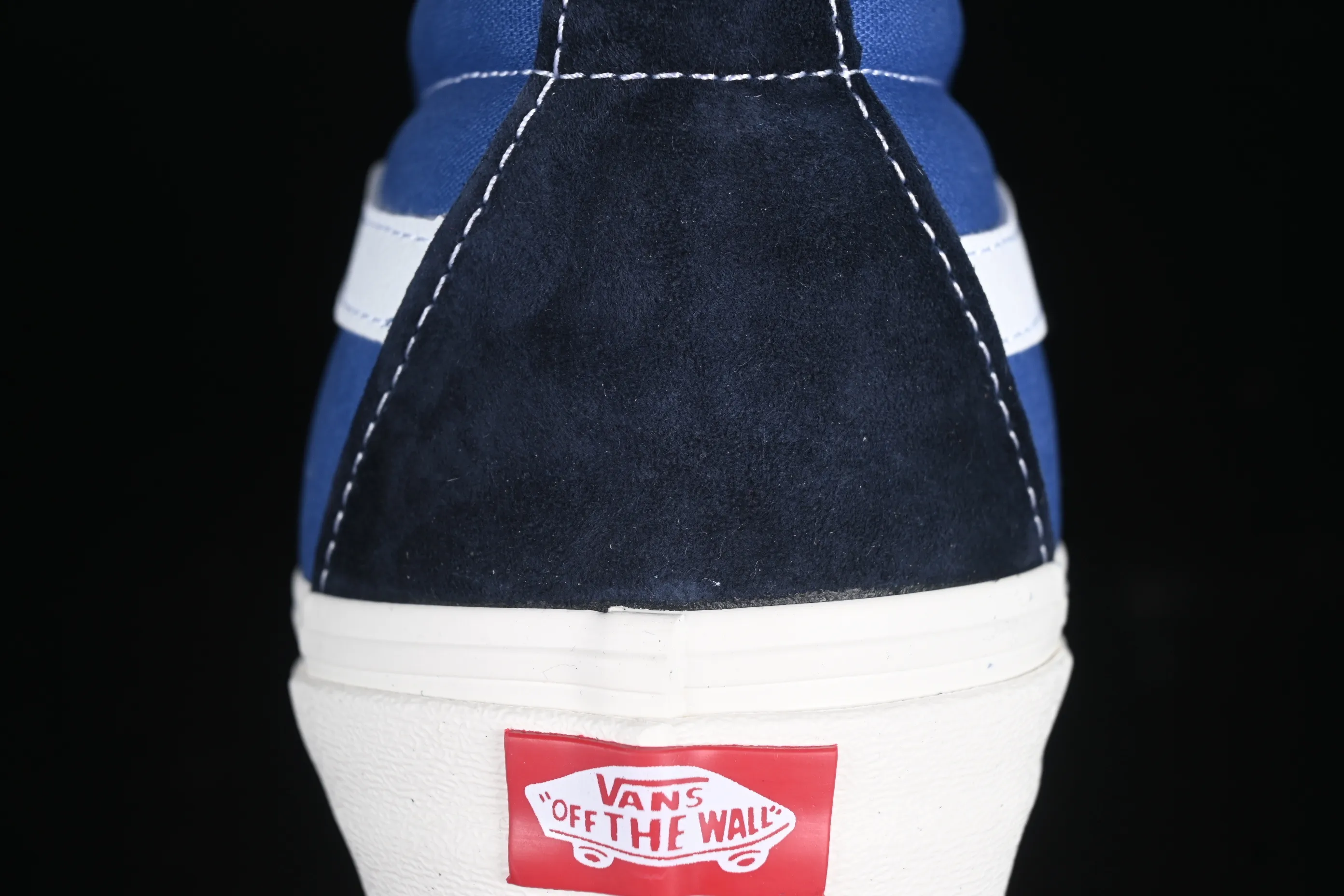 All categories Vans Vans series Vans Hi Vans high-top Vans Clash The Wall Vans fashion high-top casual sneakers VN000CNSN01